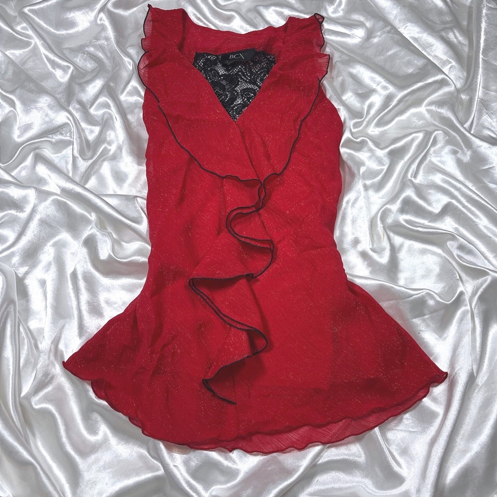 y2k BCX Blouse Red Excellent Ruffle Metallic Lace Inset Sleeveless Top